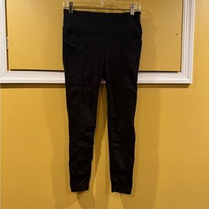 Athleta black stretch pants leggings with pockets MP
